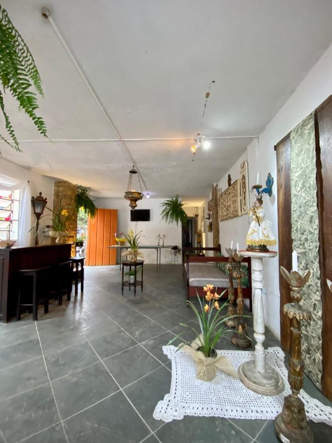 Hostel Dona Generoza Парати Екстериор снимка