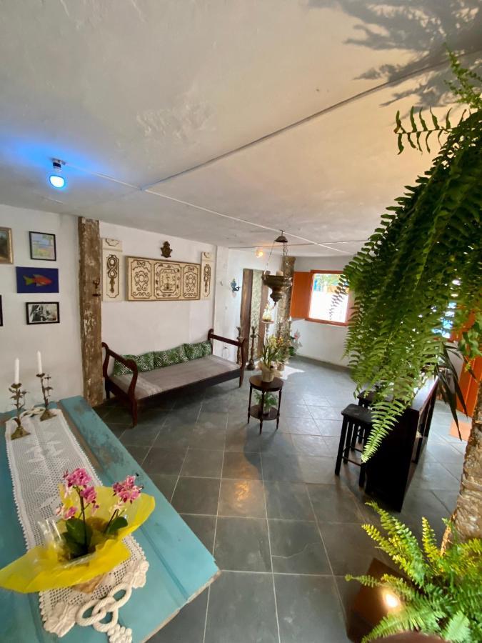 Hostel Dona Generoza Парати Екстериор снимка