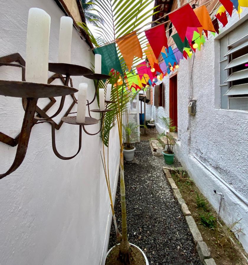 Hostel Dona Generoza Парати Екстериор снимка
