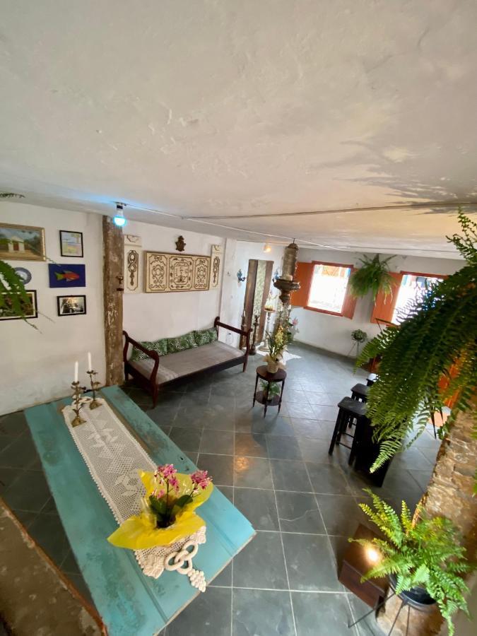 Hostel Dona Generoza Парати Екстериор снимка