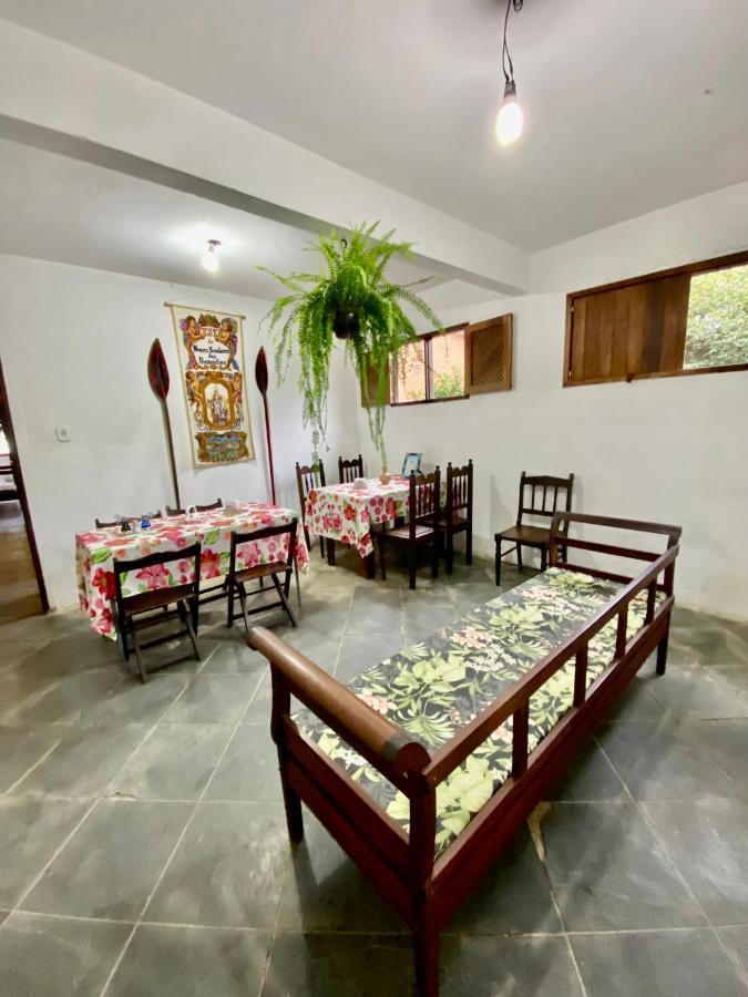 Hostel Dona Generoza Парати Екстериор снимка